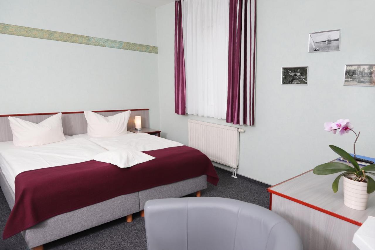 Hotel "Am Werl" Bad Saarow Kültér fotó