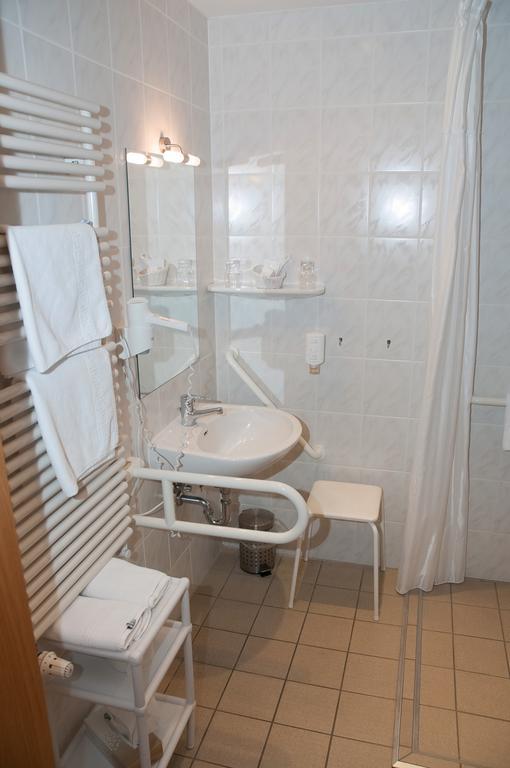 Hotel "Am Werl" Bad Saarow Kültér fotó